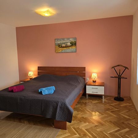 House Melly With Swimming Pool Villa Rovinjsko Selo Exterior foto